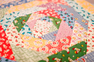 Pineapple Quilt Pattern on Patchworks    My Take On A 1930s Reproduction Pineapple Quilt Block